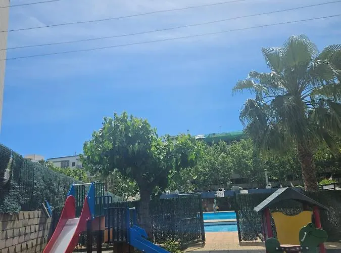 Playa De Levante-centro Salou, 2 Hotel *